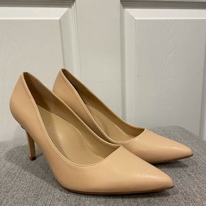 Khloy Classic Nude Pump - Size 7.5
